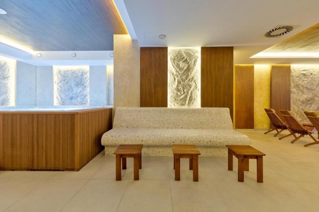 Mans Lux 8 Apartman 兹拉蒂博尔 外观 照片