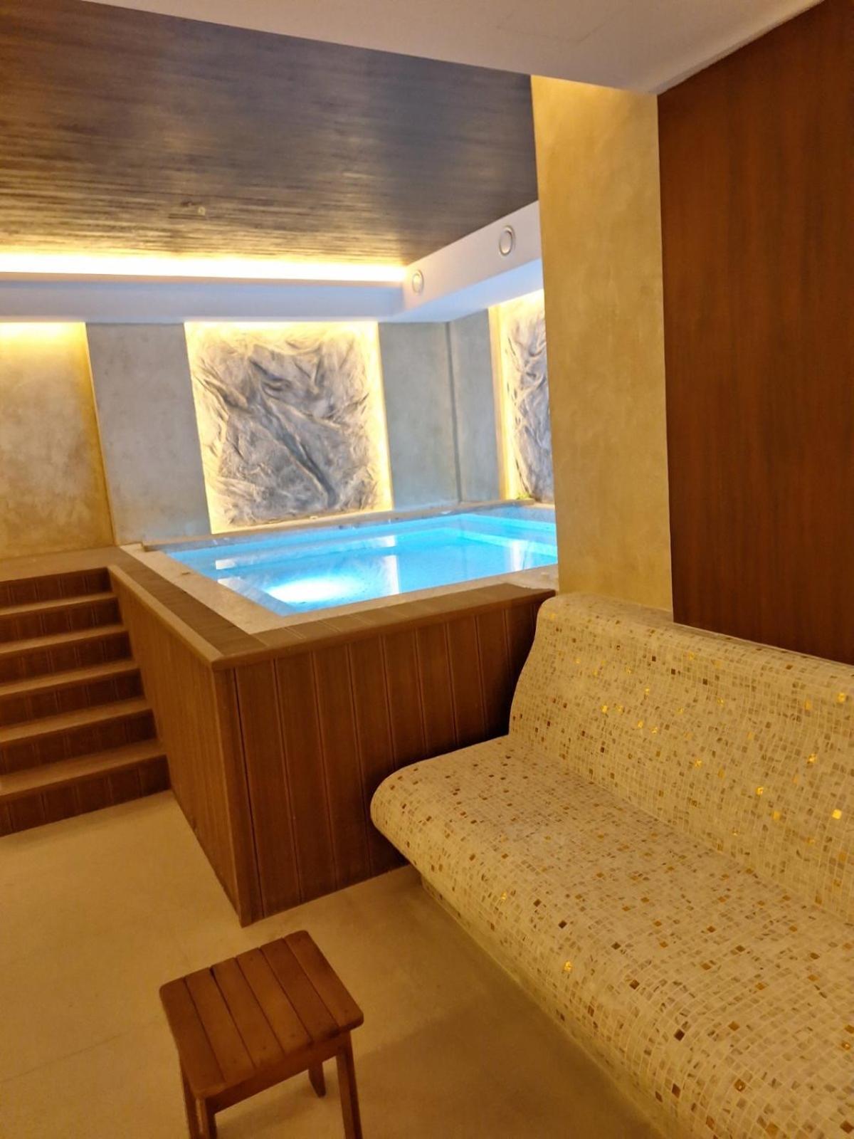Mans Lux 8 Apartman 兹拉蒂博尔 外观 照片