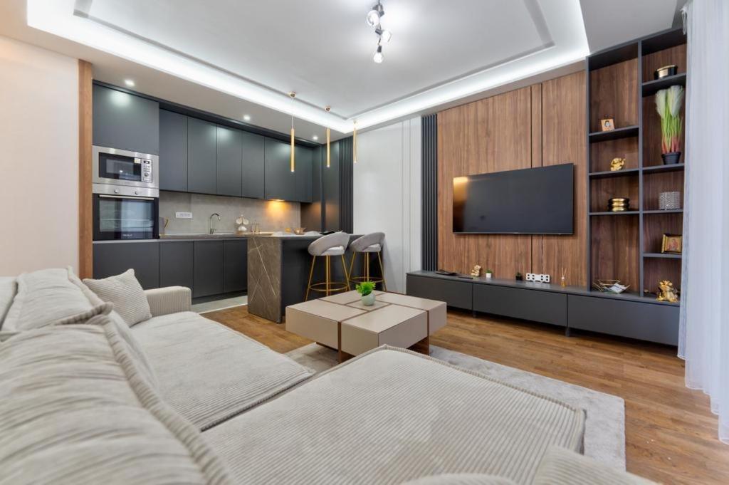 Mans Lux 8 Apartman 兹拉蒂博尔 外观 照片