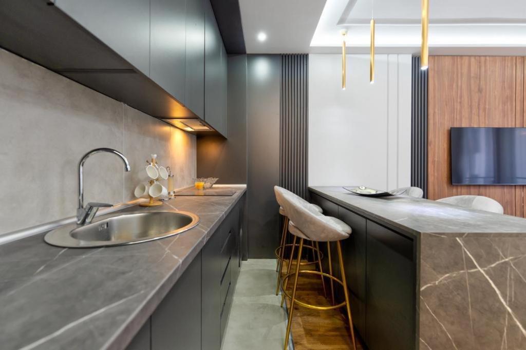 Mans Lux 8 Apartman 兹拉蒂博尔 外观 照片