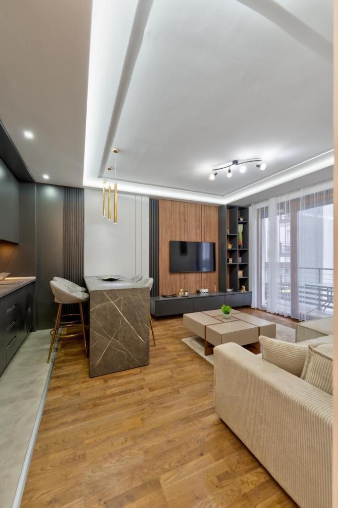 Mans Lux 8 Apartman 兹拉蒂博尔 外观 照片